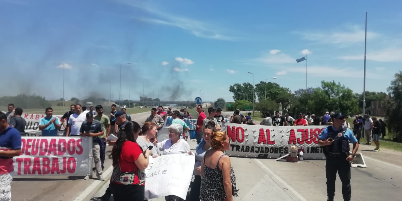 Trabajadores Molinos Minetti by Gentileza