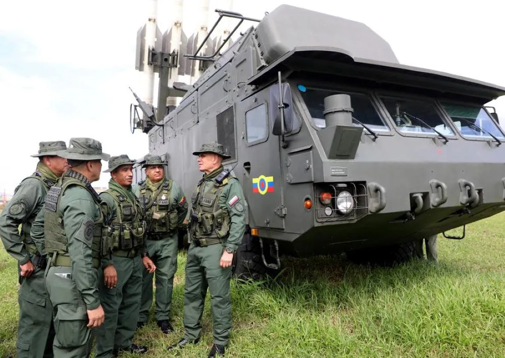 ejercicios militares Venezuela by Xinhua
