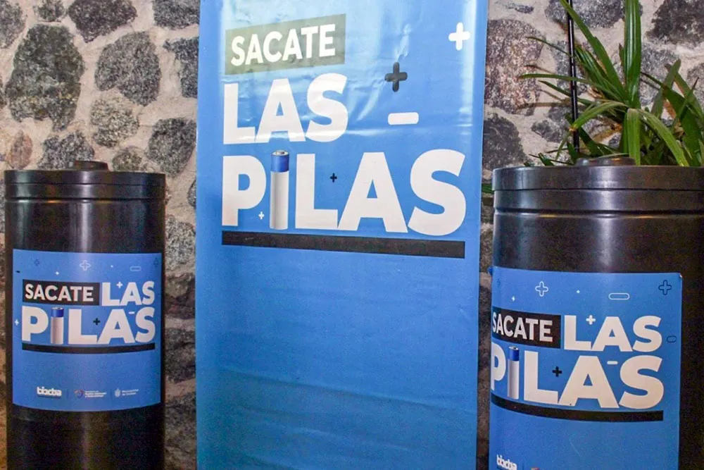 SACATE LAS PILAS (1)