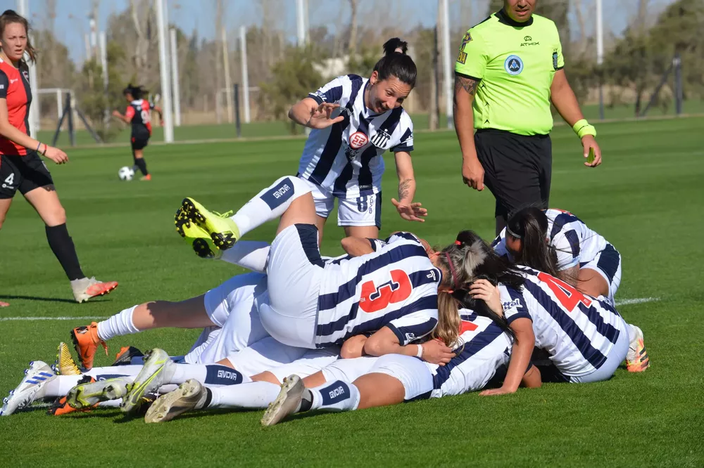 talleres femenino festejo