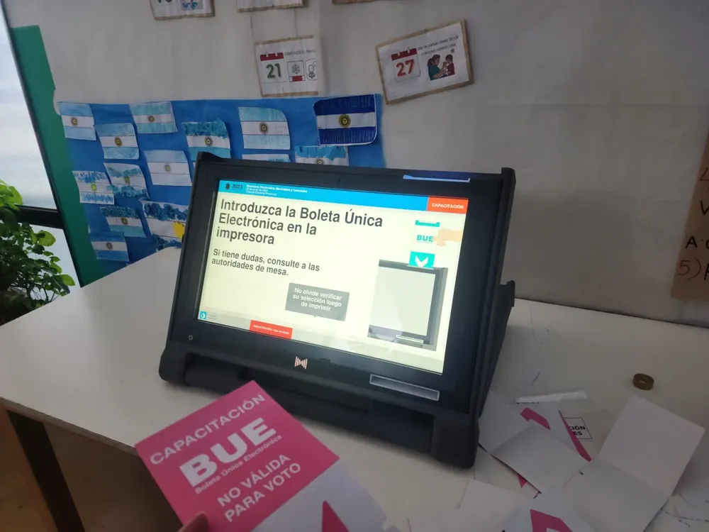voto electronico carlos paz