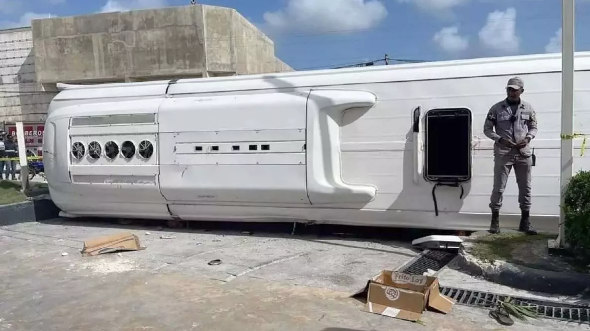 Punta Cana vuelco omnibus by Télam