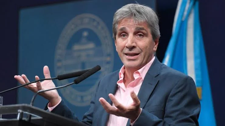 El Gobierno retuvo unos u$s 3.000 millones de fondos de obras para volcar al déficit cero thumbnail