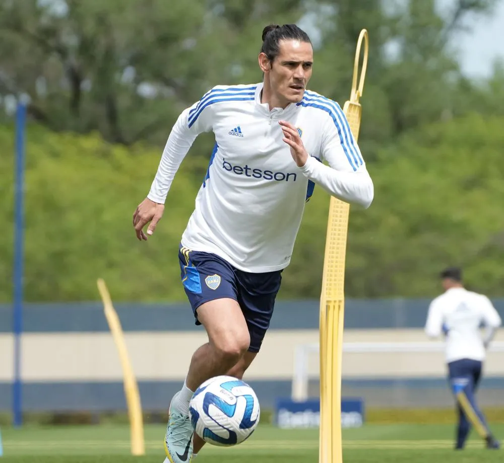 Cavani by @BocaJuniors