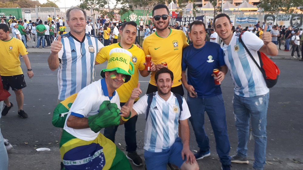 Hinchas argentinos en Belo Horizonte Fede Jelic Copa América 2019