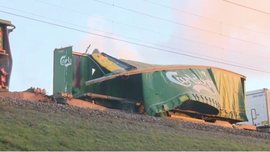 trenes dinamrcara