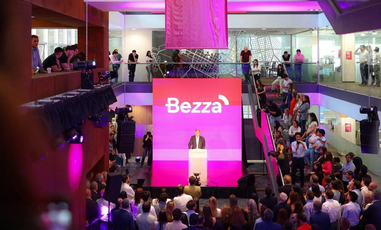 Lanzamiento de Bezza (Bancor)