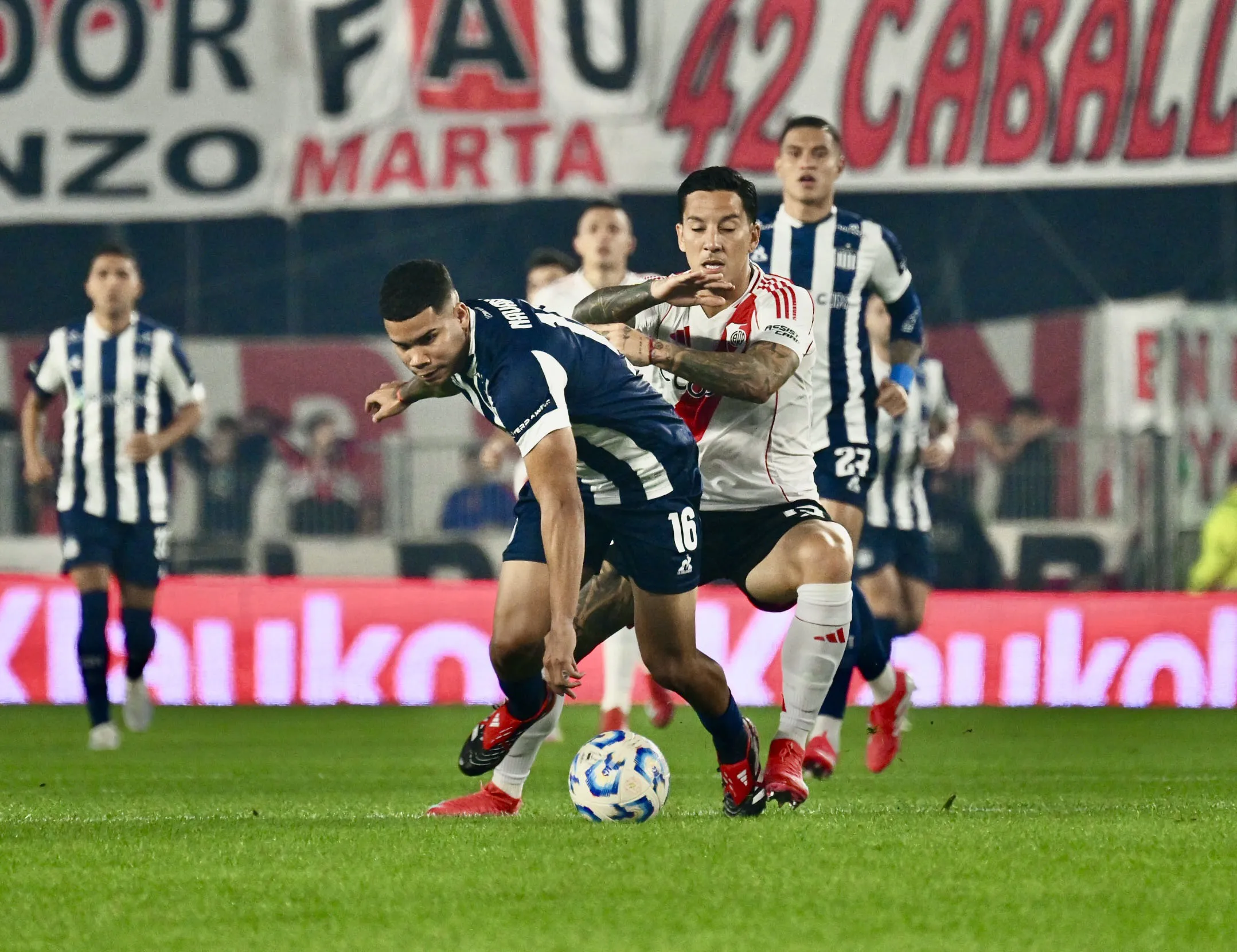 Liga Profesional: Talleres recibe a Vélez, en busca del triunfo que lo ...