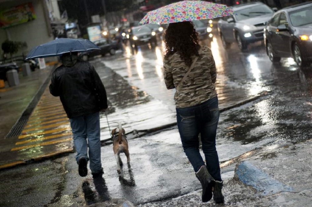 Sigue vigente el alerta por tormentas fuertes para el sur de la provincia