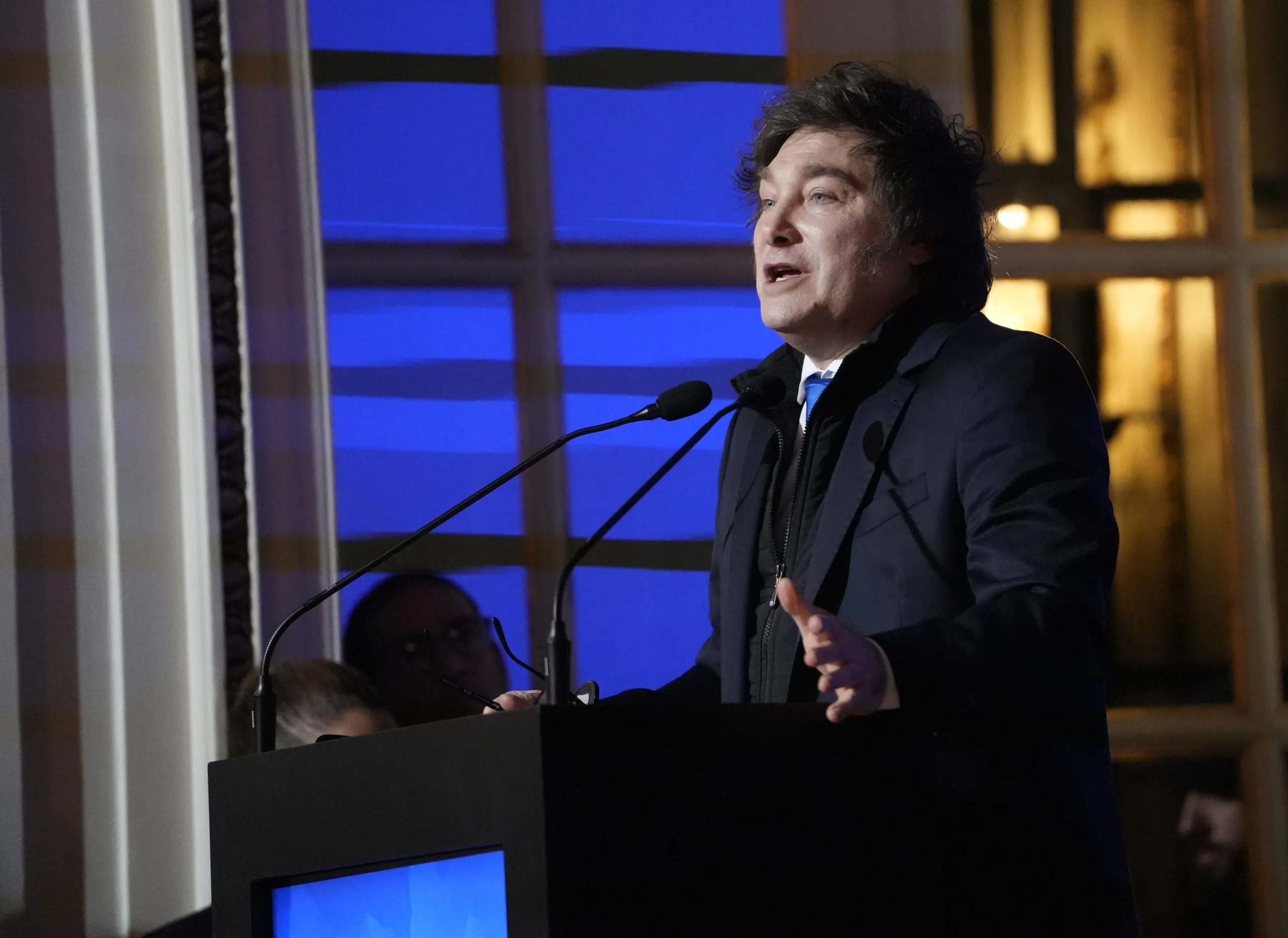 Milei vetó la ley de reparto coparticipable de los ATN y tensiona su relación con los gobernadores thumbnail