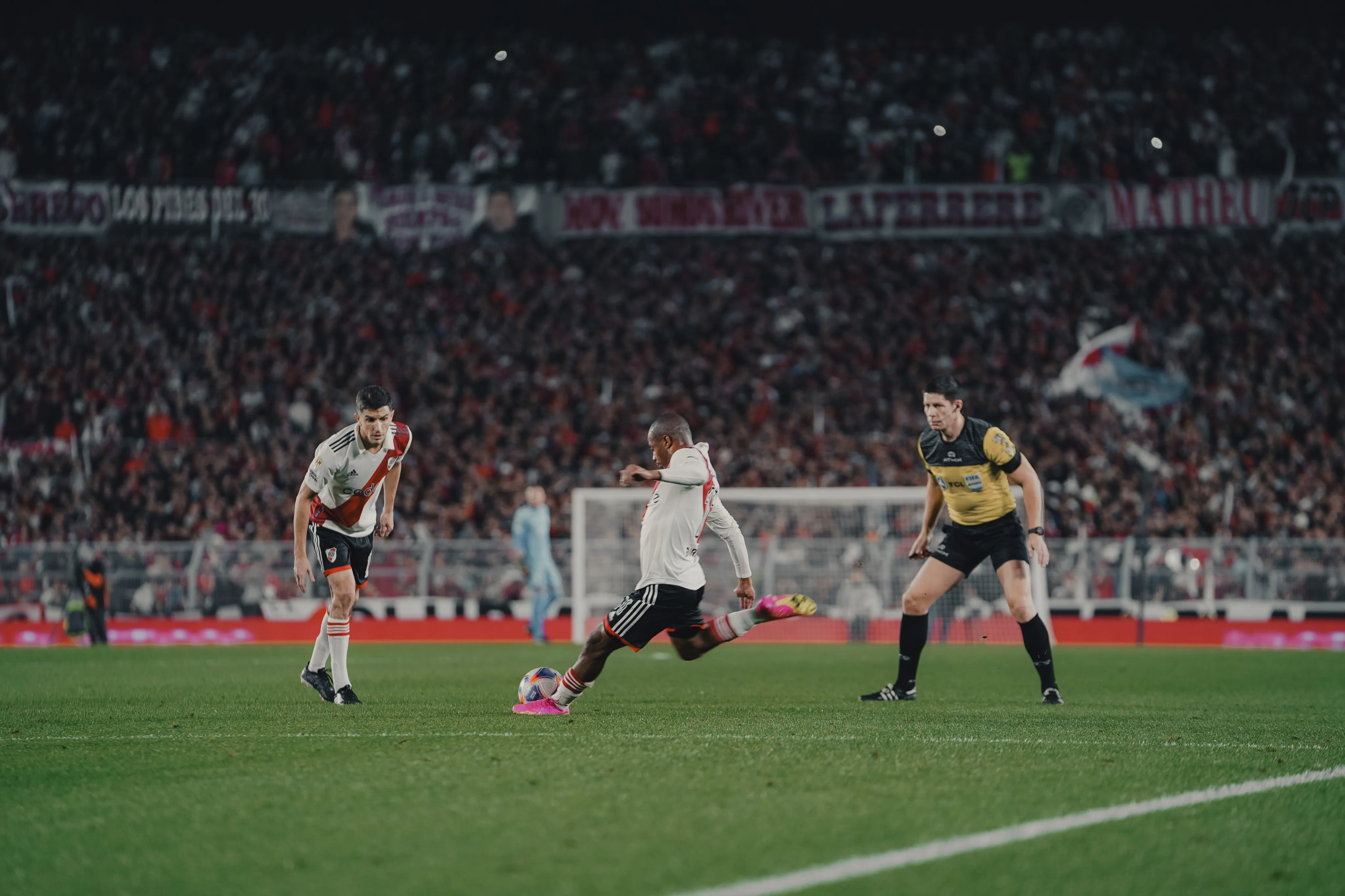 River visita a San Lorenzo en la cuenta regresiva para la conquista de ...