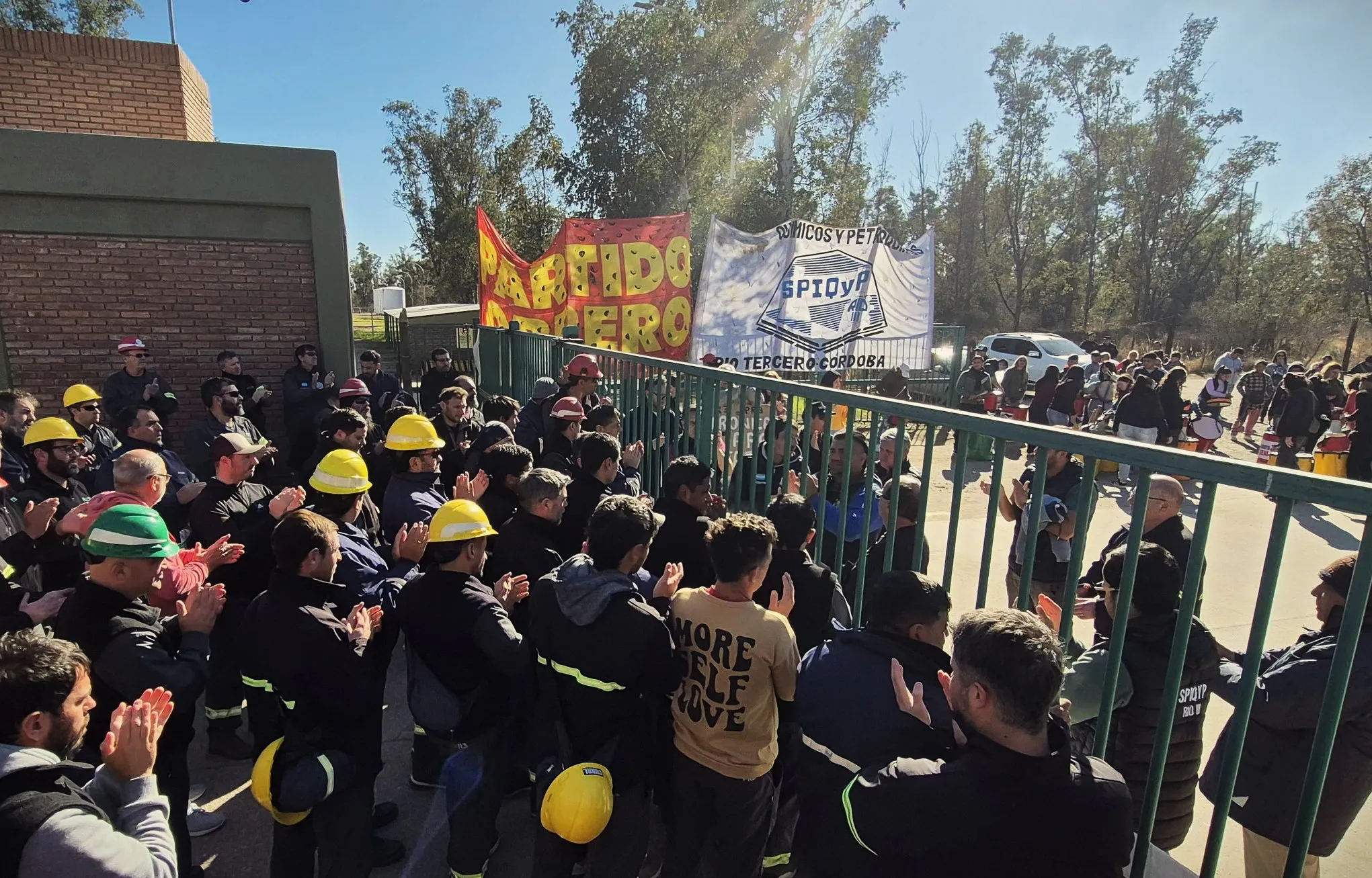 multimedia.grande.a28e59466e379fd2.Z3JhbmRlLndlYnA%3D