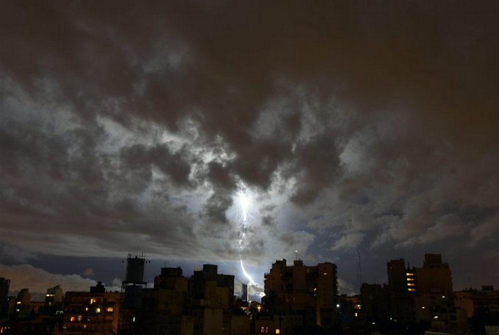 Rige un alerta por tormentas fuertes para el centro y sur de Córdoba