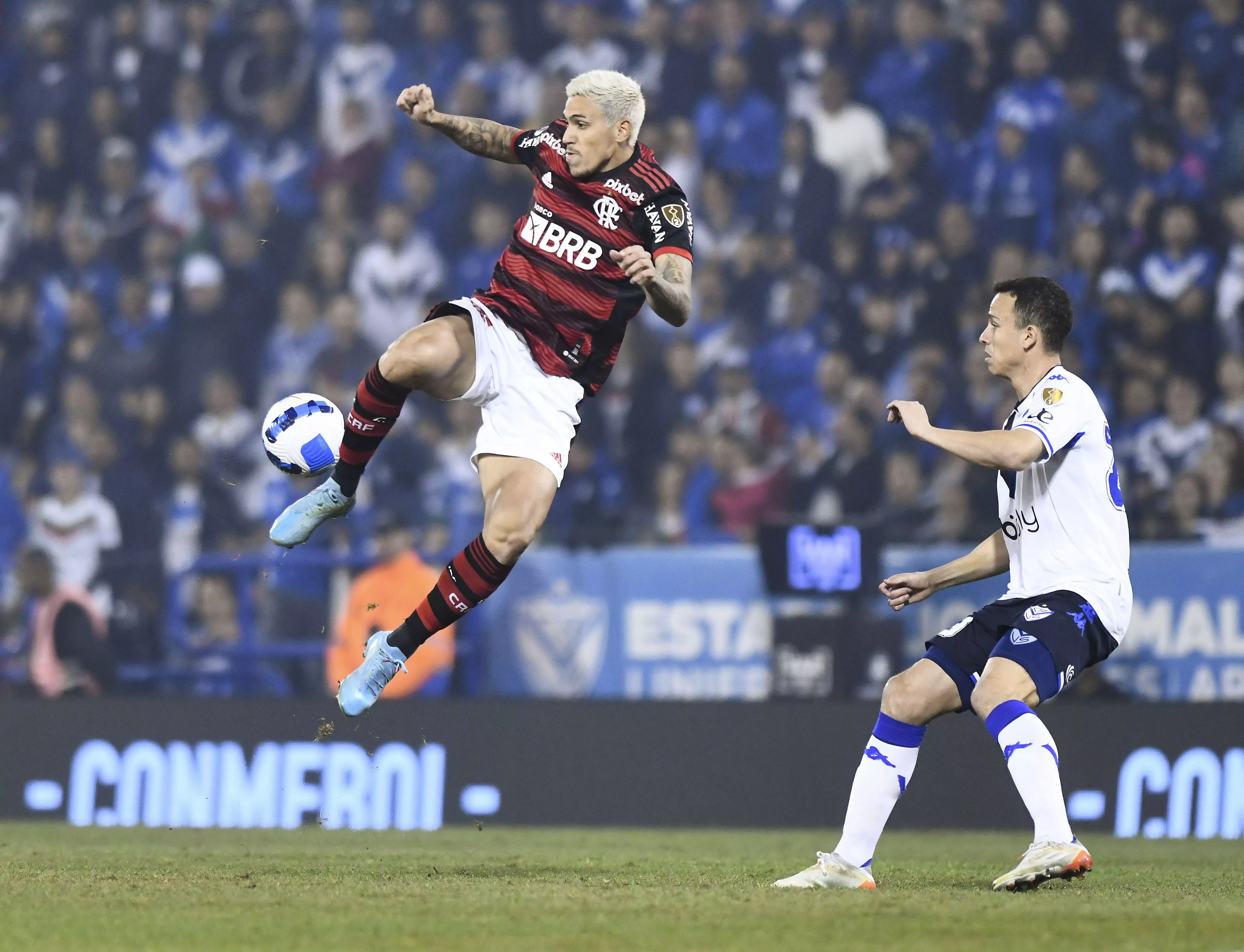 Vélez está cayendo ante Flamengo en la primera semifinal de la Libertadores