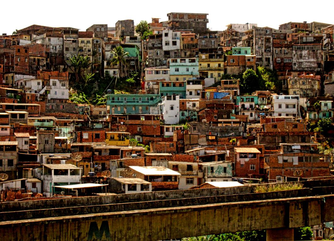 Juleny favela фото