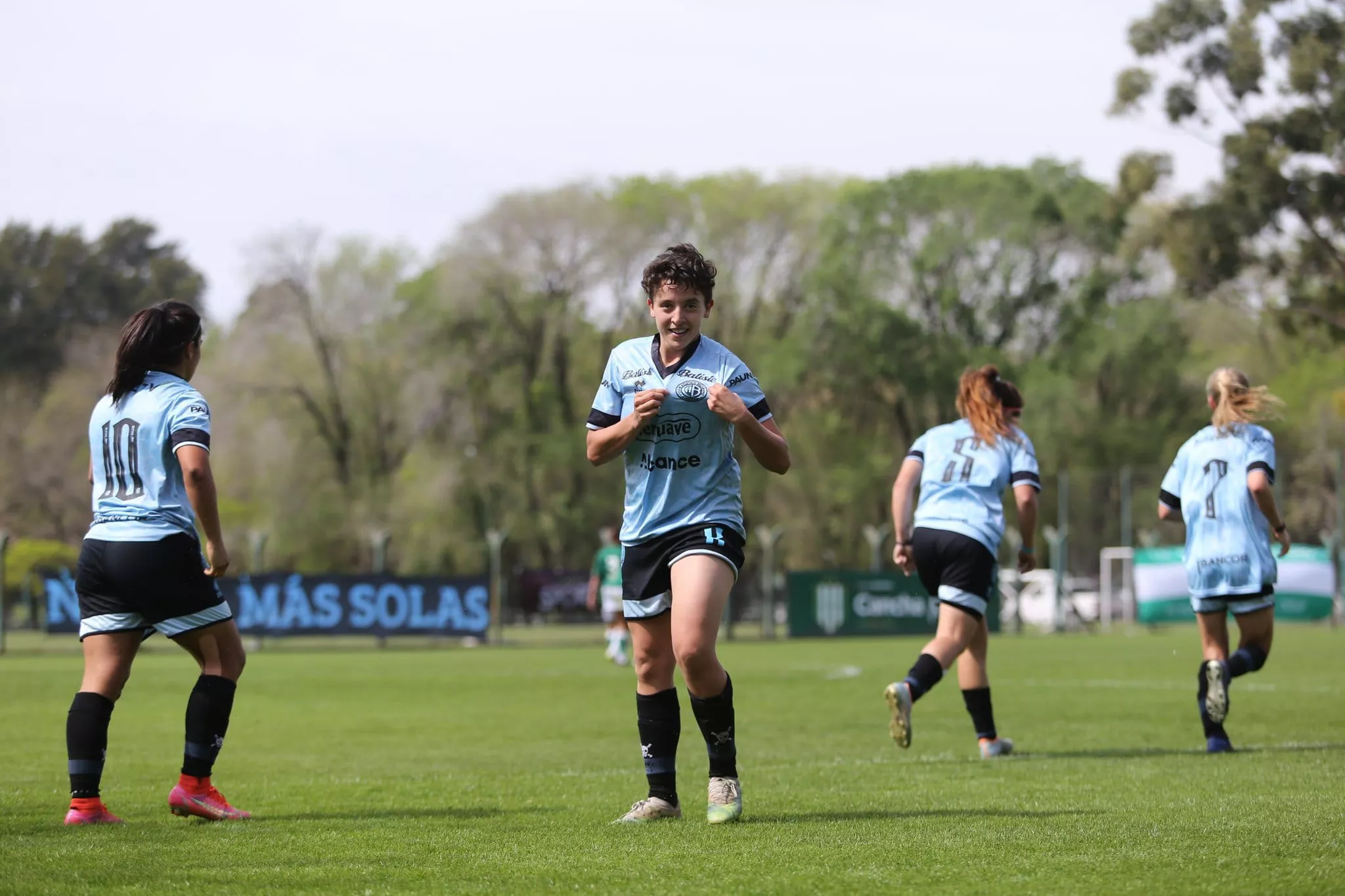 Fútbol femenino: Belgrano le ganó a Banfield y acaricia el ascenso