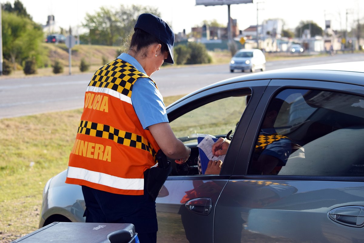 Tras el incremento de combustibles, aumentaron las multas de la Policía Caminera en Córdoba thumbnail