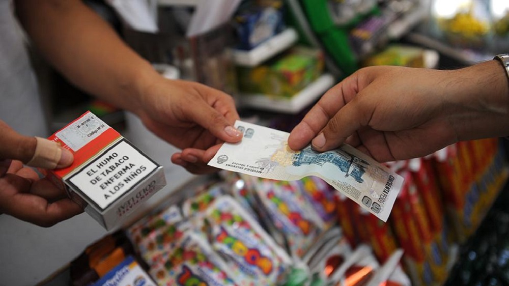 Desde este lunes, el precio de los cigarrillos subirá entre un 5% y 6%