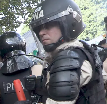 agente que le disparo a Navarro by captura de video mapa de la policía.png 1