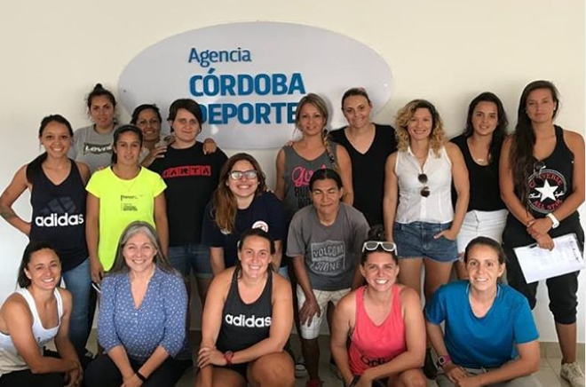 agencia femenino