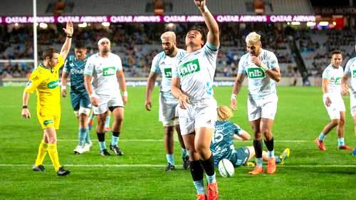 Los Blues de blanco, al séptimo cielo en tercera victoria consecutiva