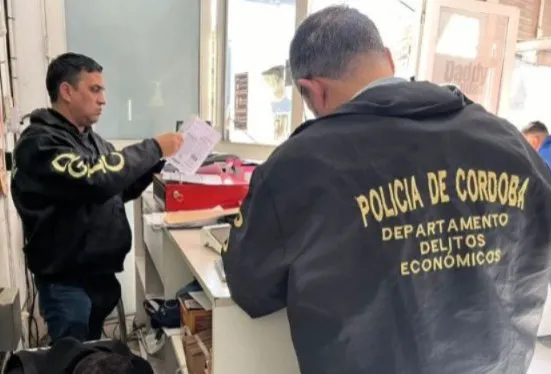 Desbaratan banda por estafas millonarias con automóviles y motocicletas (Policía)