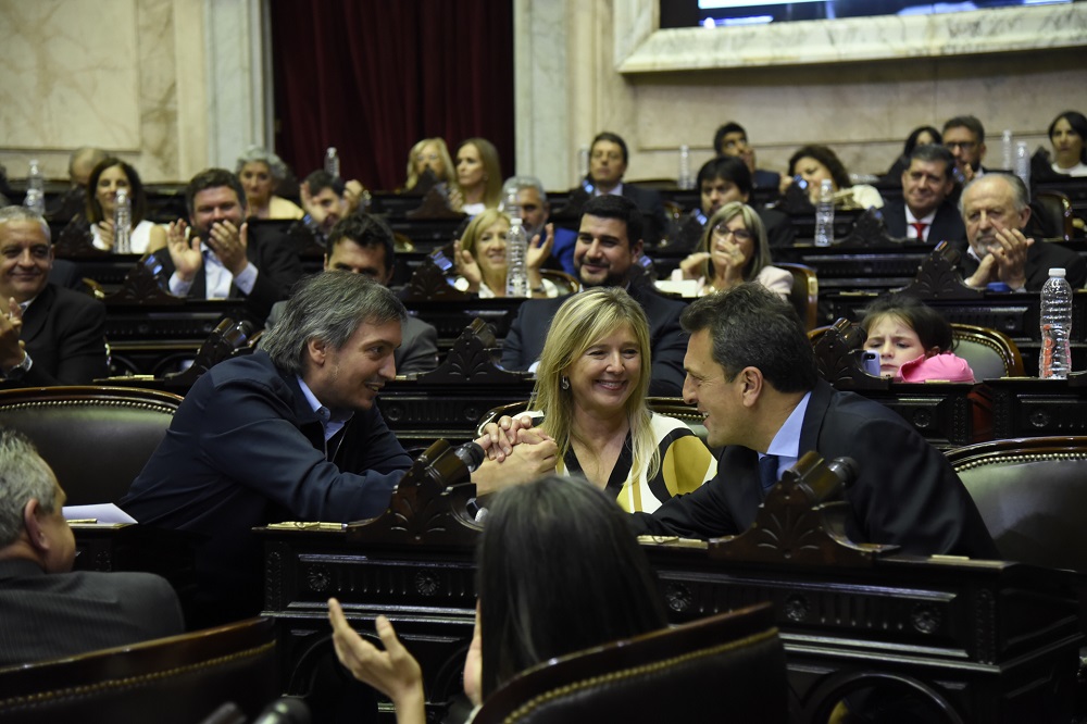 Maximo Kirchner Segio Massa Diputados prensa