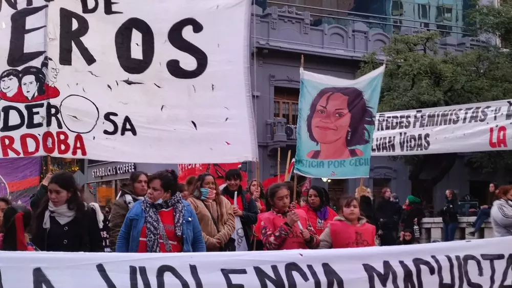 Ni Una Menos by LNM/ Miriam Campos