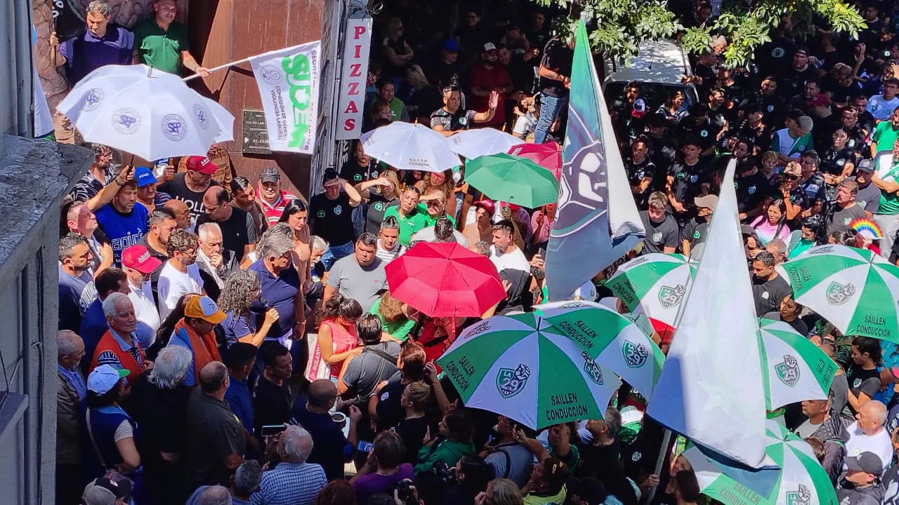 Concentración en la Casa Histórica de la CGT contra la reforma laboral (UEPC) 06