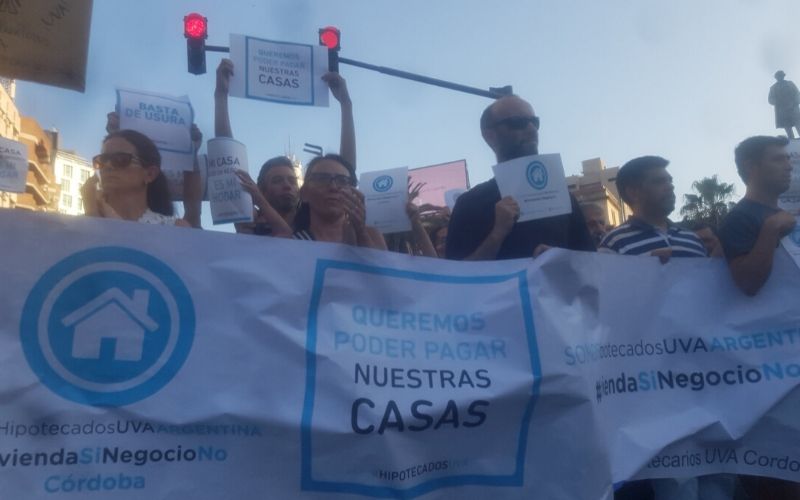 Marcha @HipotecadosCba