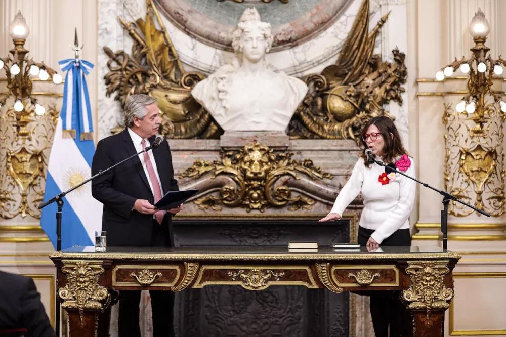 jura batakis Casa Rosada