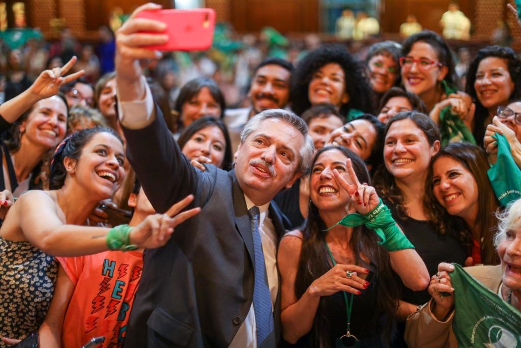 Alberto Fernández aborto by gentileza