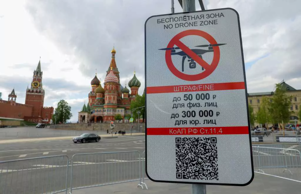 Kremlin by NA
