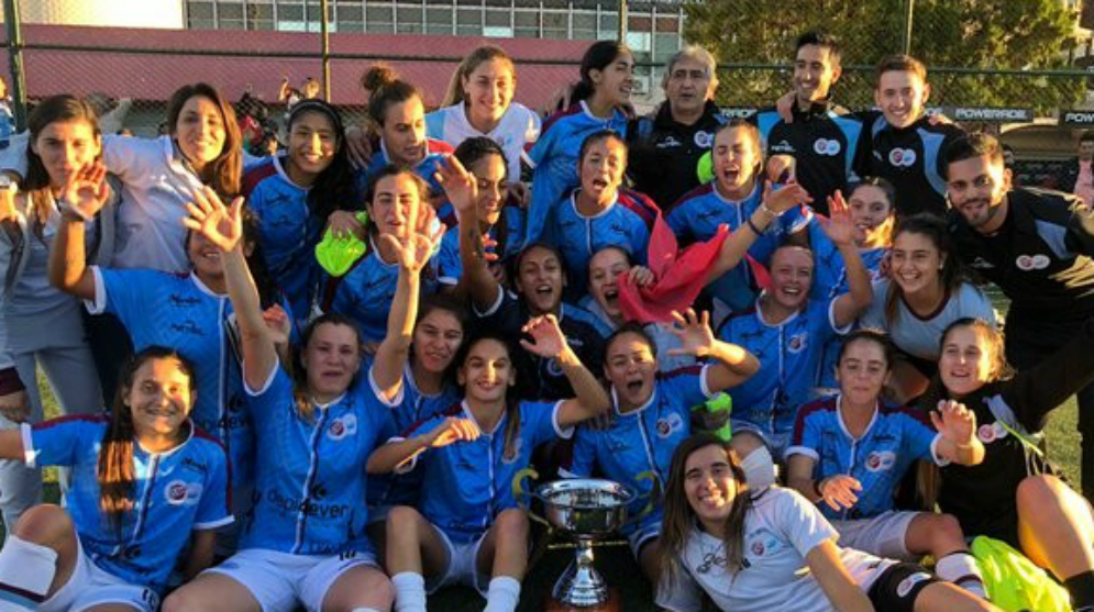 UAI Urquiza, el más cordobés de los clubes profesionales del fútbol femenino