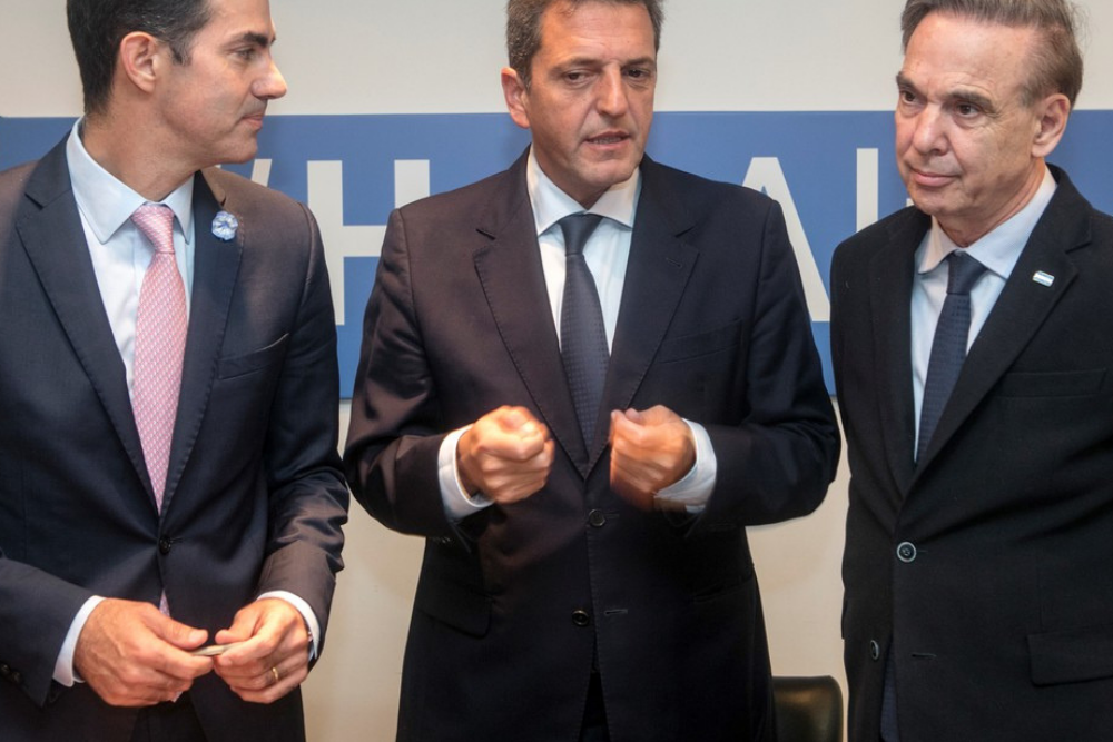 Urtubey, Massa, Pichetto Gentileza