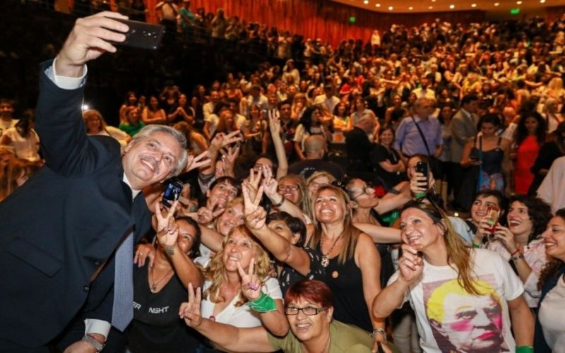 Alberto Fernández feminista