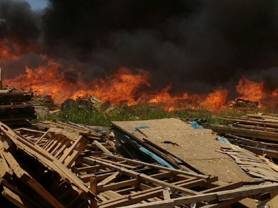 incendio maderera villa esquiú by javier sassi