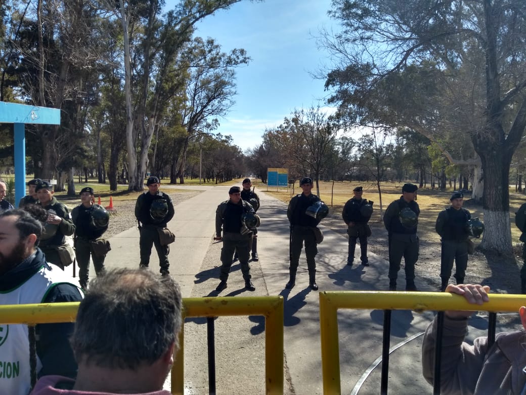 fabrica militar gendarmeria 8