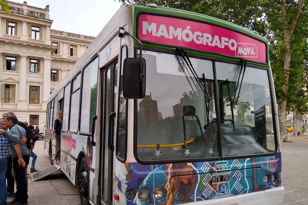 mamógrafo móvil by Igna LNM