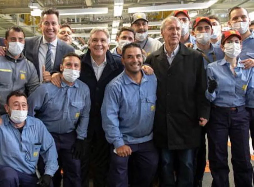 Schiaretty y Calvo en Nissan by Prensa Legislatura