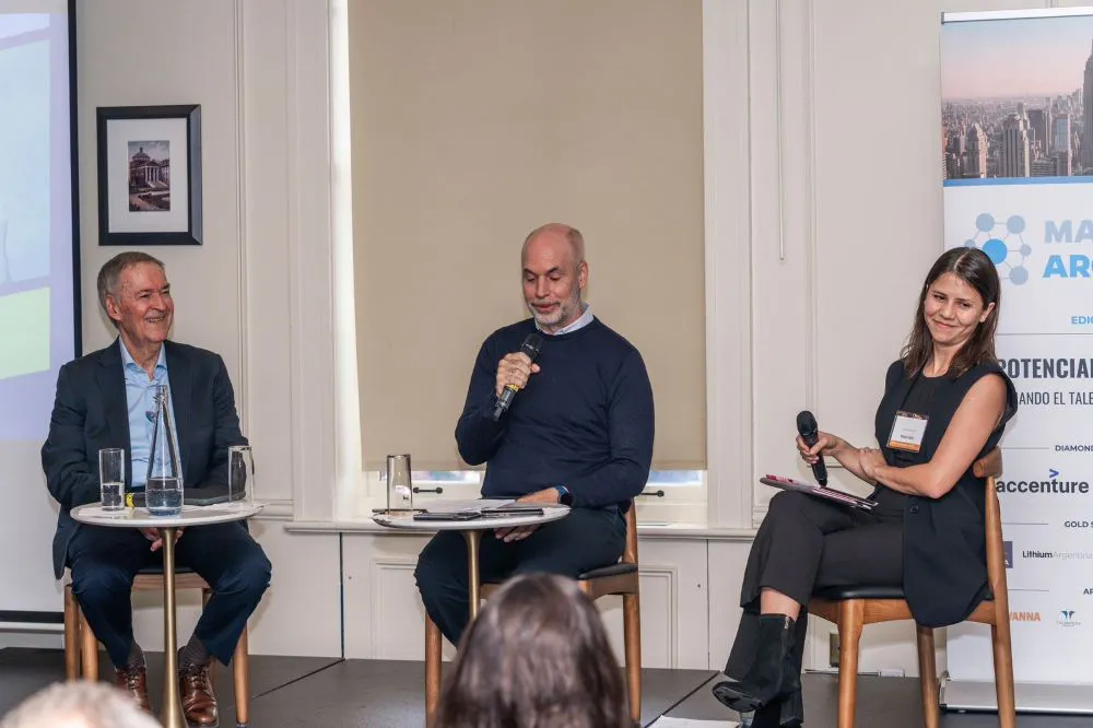 Larreta y Schiaretti en EEUU en X