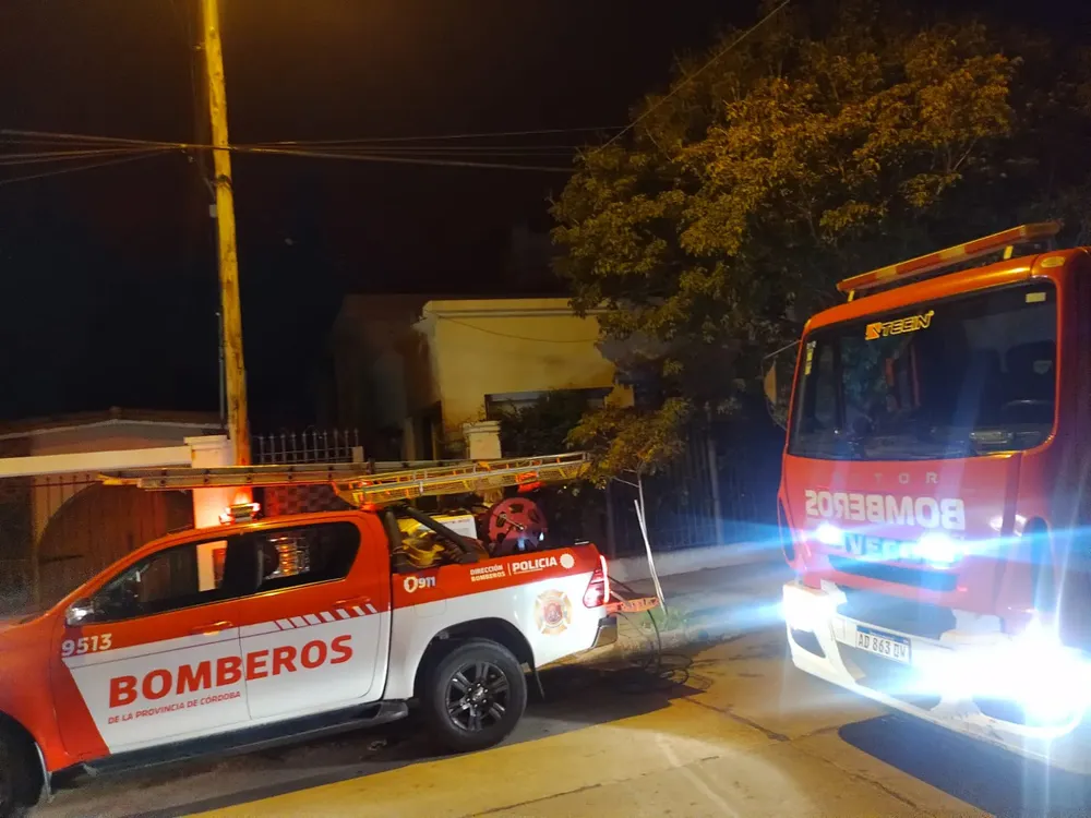 Bomberos sofocan incendio en un geriátrico de B Granja de Funes (Policía)