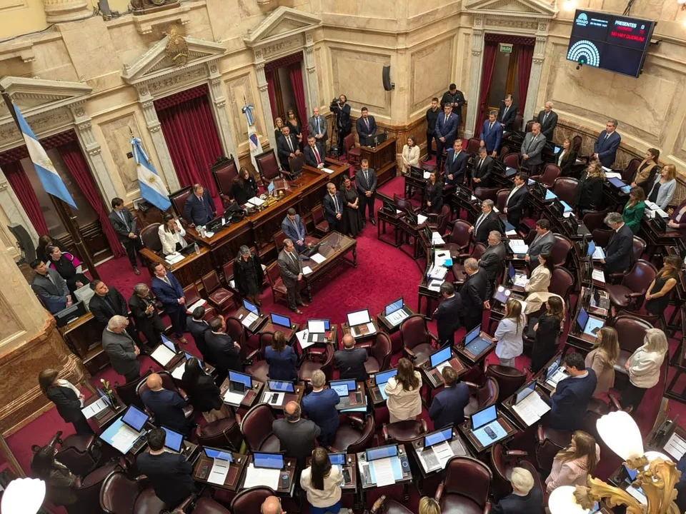 Senado by NA