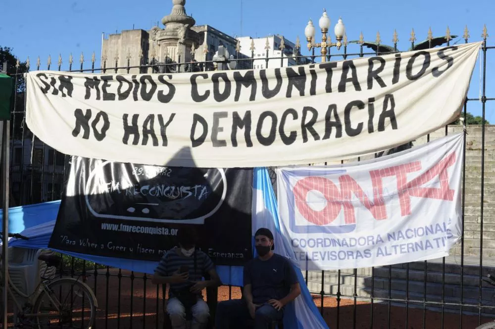 sin-medios-comunitarios-no-hay-democracia-Foto-Rolando-Andrade-Stracuzzi-1170x778