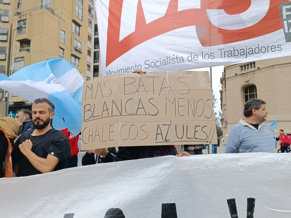 Manifestación gremial frente al Patio Olmos (Miriam Campos) 7
