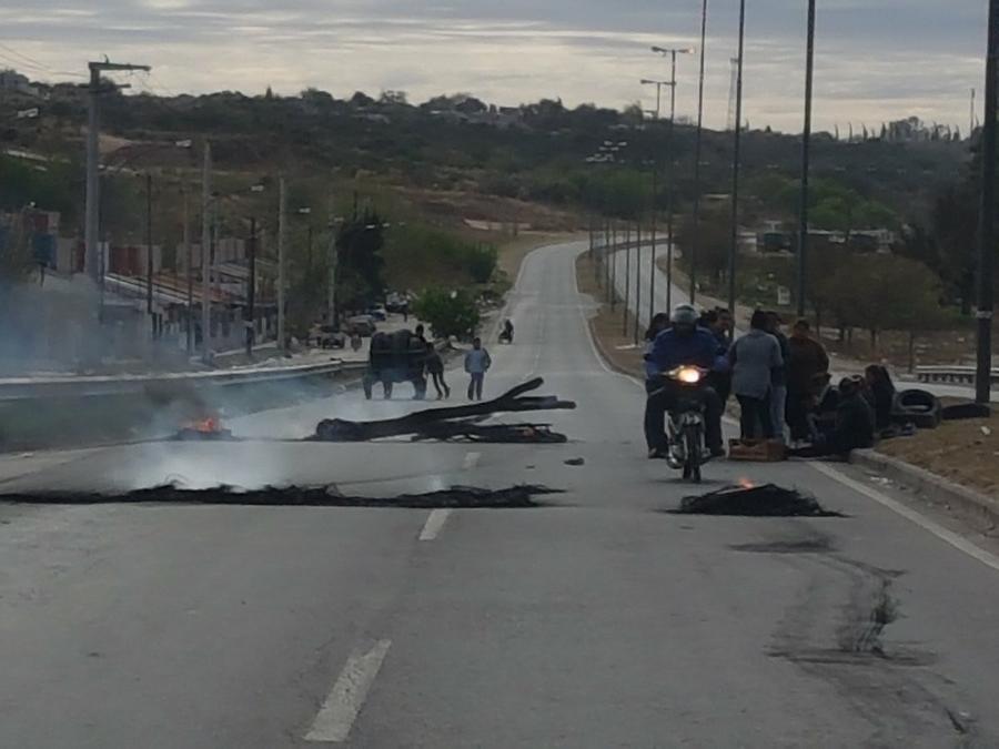 Corte ruta 19 by @Leoguevara