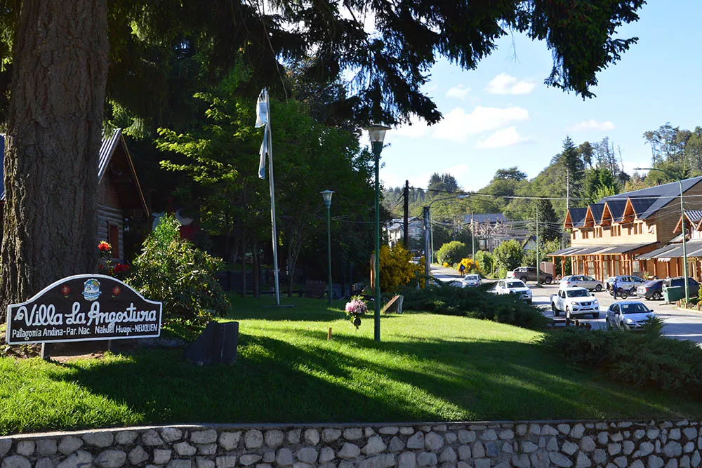 _El jardín de la Patagonia_ se distingue por si diversidad de flores y sus bosques_