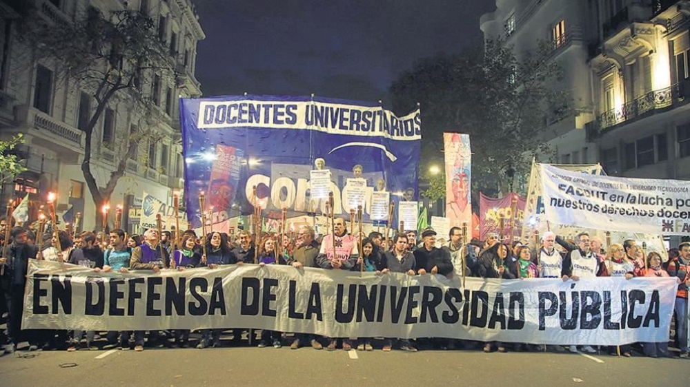 Docentes universitarios