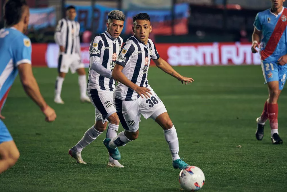 Talleres vs Arsenal by CAT