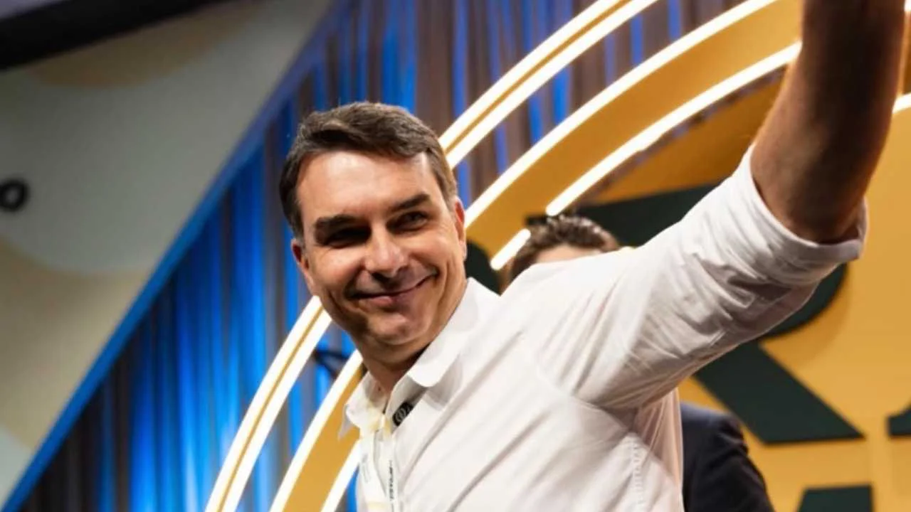 flávio bolsona 1